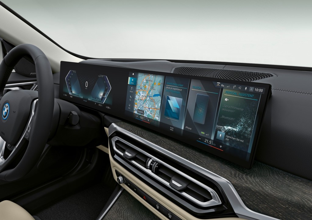 BMW i4 tableau de bord