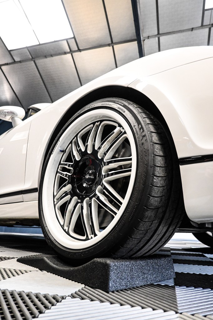 Jante Bentley Continental GT Cabriolet Mansory sur Tyredox