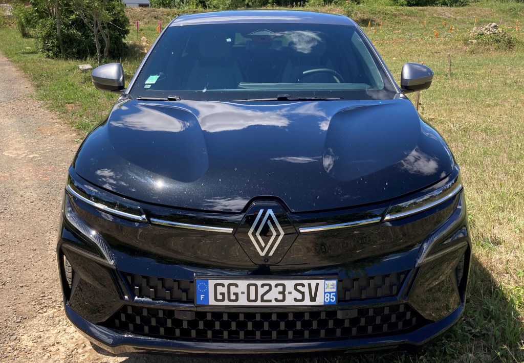 face avant Mégane E-Tech essai