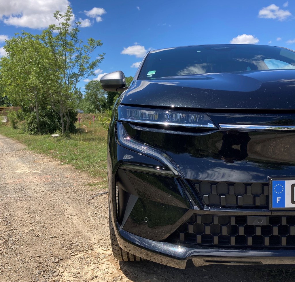 Phare avant gauche Mégane E-Tech essai