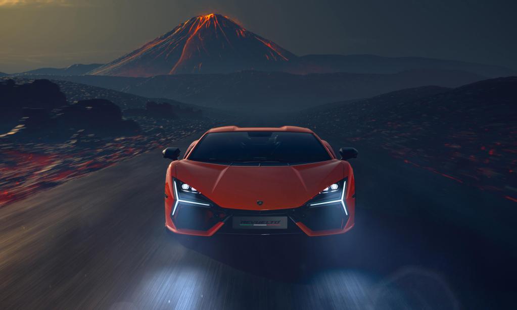 Lamborghini-Revuelto-face-avant