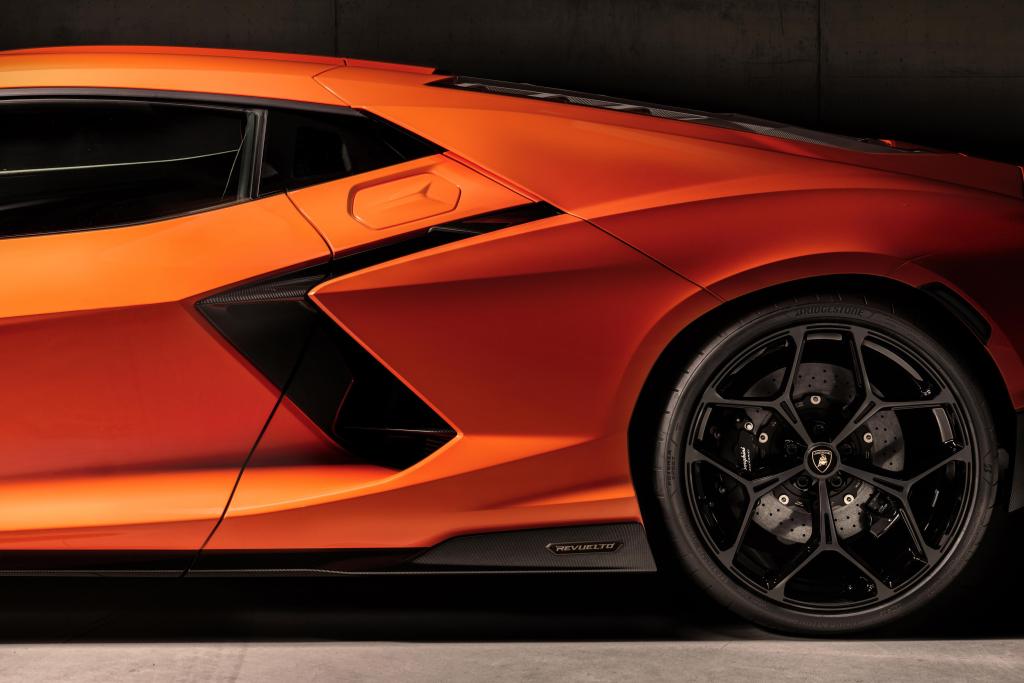 Lamborghini-Revuelto-détail