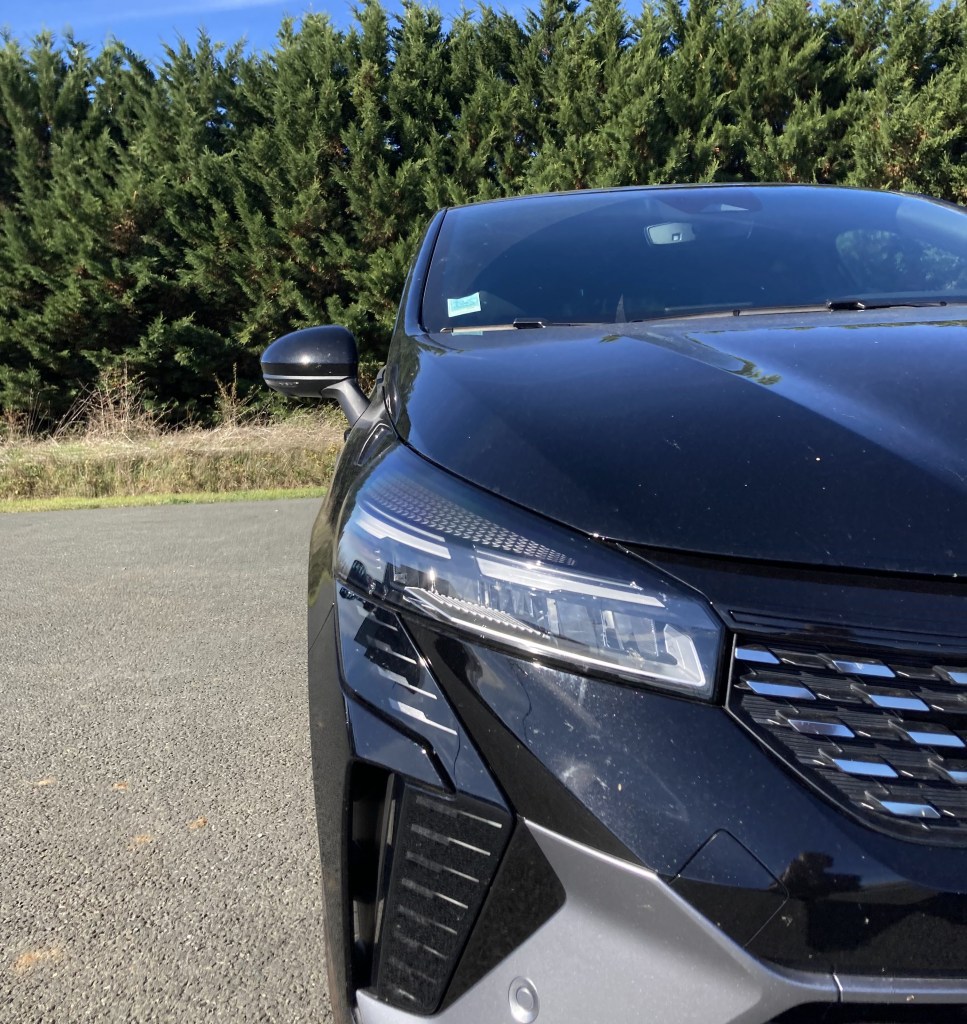 Renault Clio V E-Tech Esprit Alpine essai