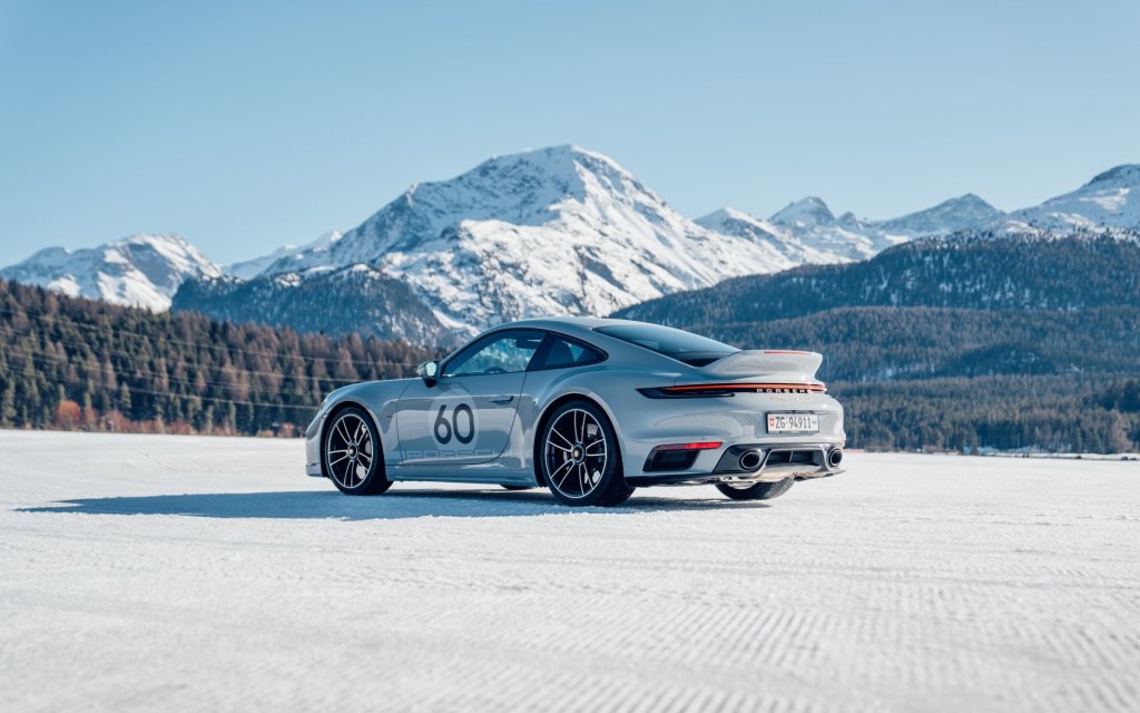 Porsche 992 Sport Classic