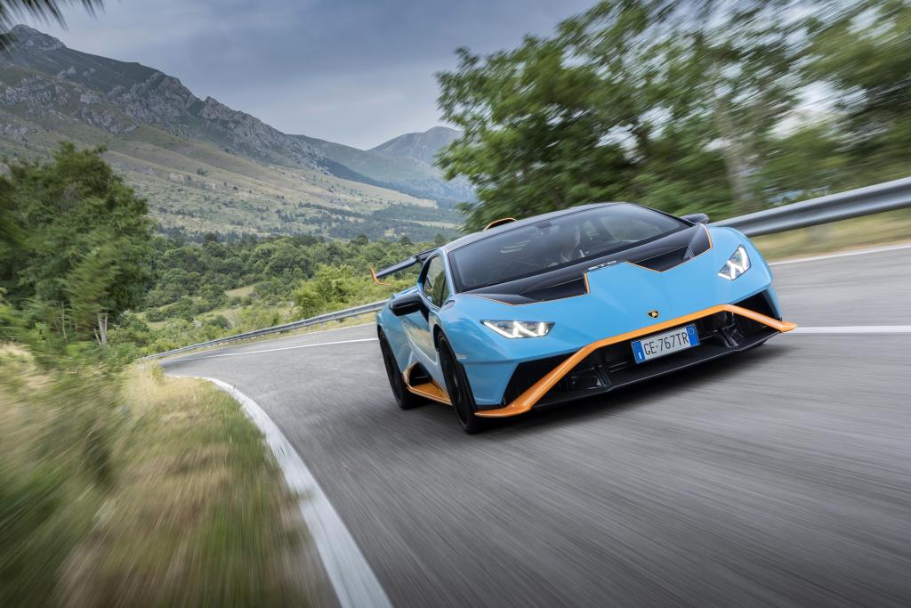 Lamborghini Huracan STO