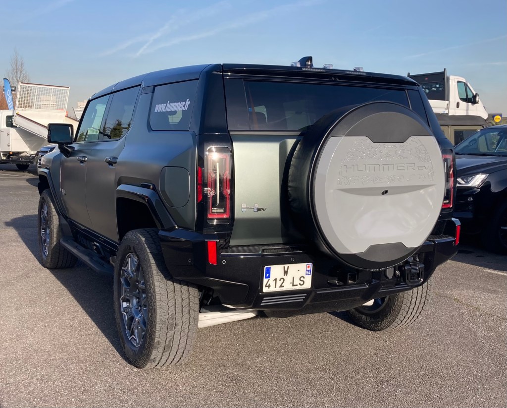 HUMMER EV
