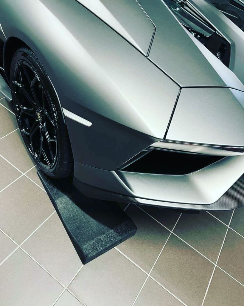 Aventador Tyredox