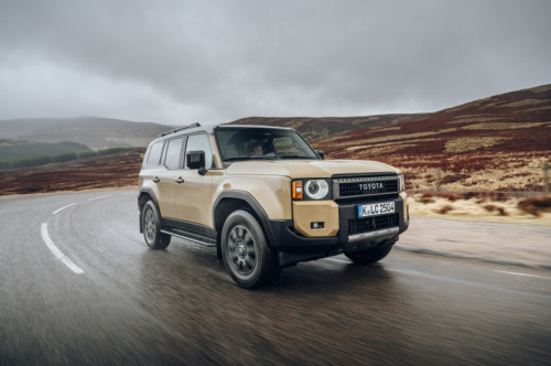 Toyota Land Cruiser avant