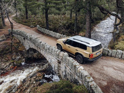 Toyota Land Cruiser pont arrière