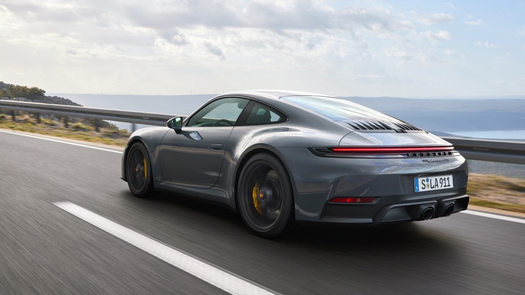 Porsche 992 2 GTS arrière