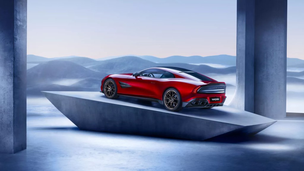 Aston Martin Vanquish 2024