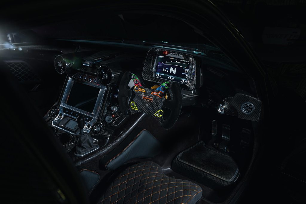 Ginetta Akula Intérieur