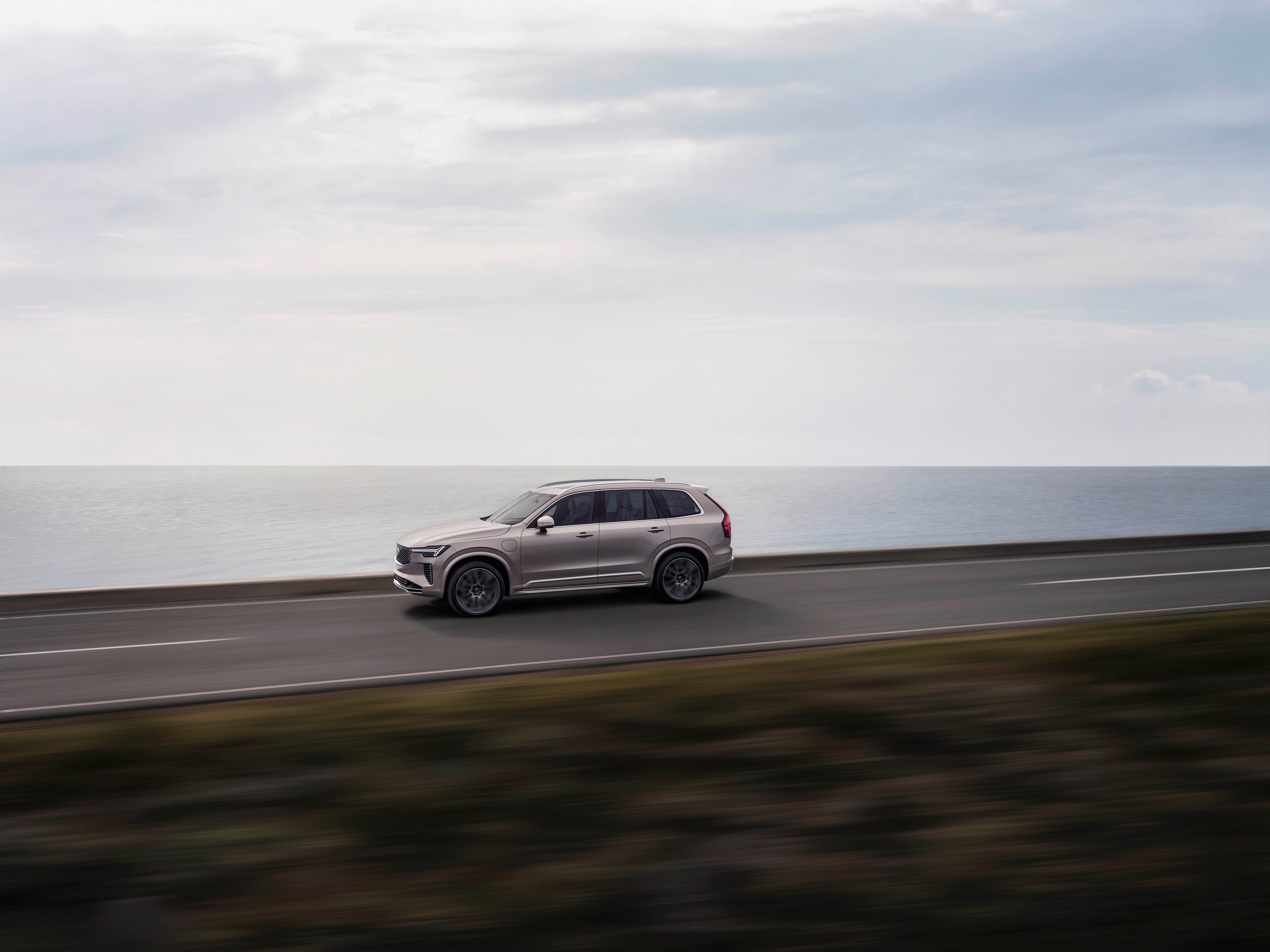 Volvo EX – XC90