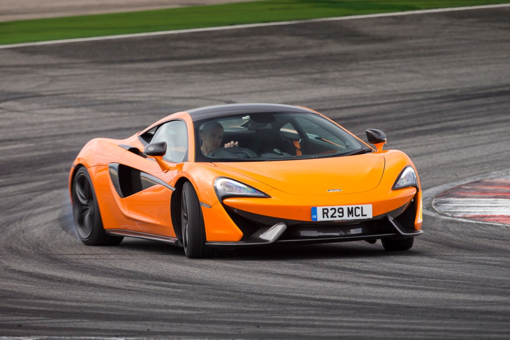 McLaren 570S