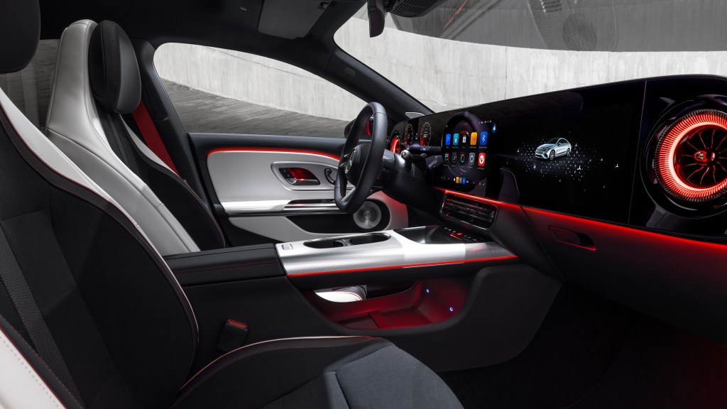 Mercedes-Benz CLA III Intérieur