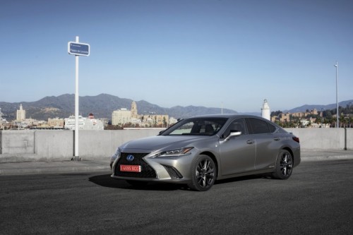Lexus ES 300h 2019