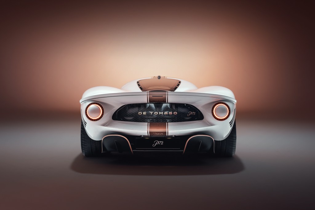 DeTomaso P72