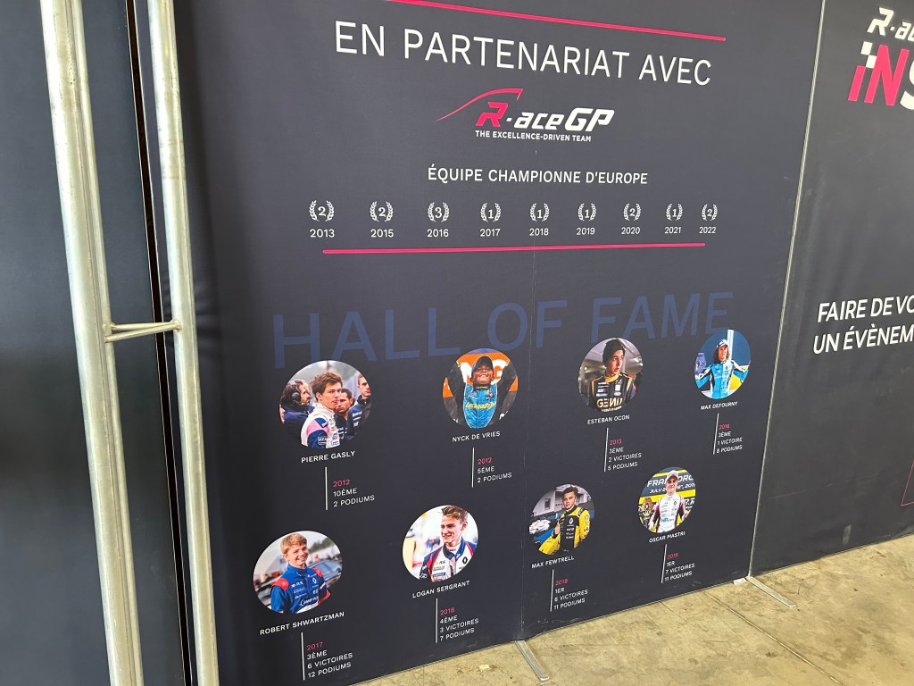 Hall Of Fame R-Ace GP