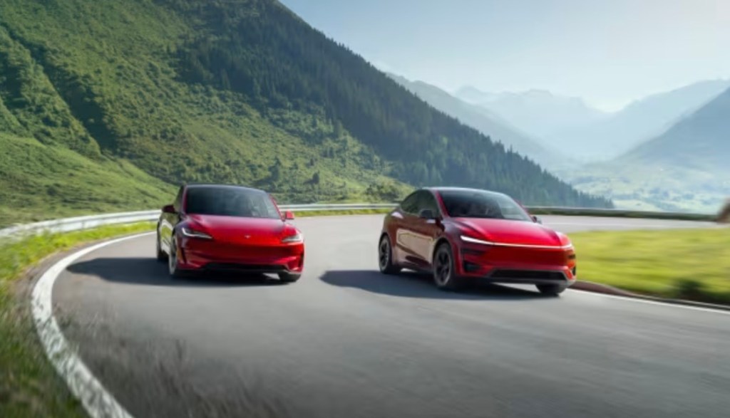Tesla Model Y et 3