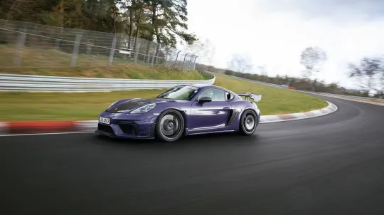 Porsche 718 GT4 RS MR