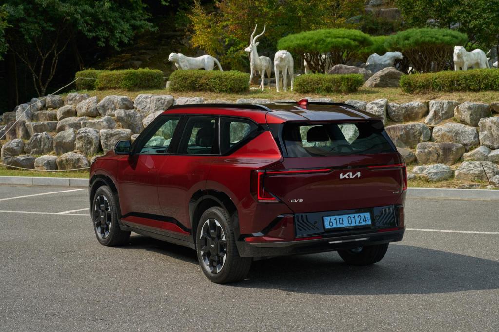 Kia EV5