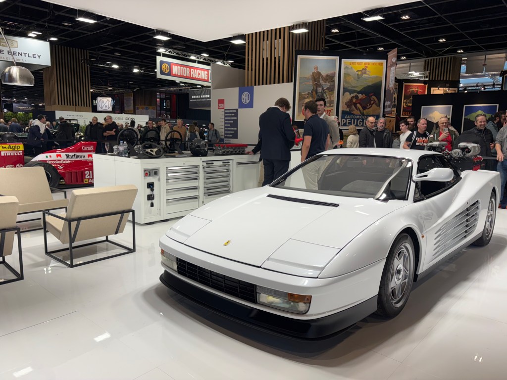 Ferrari Testarossa Officine Fioravanti