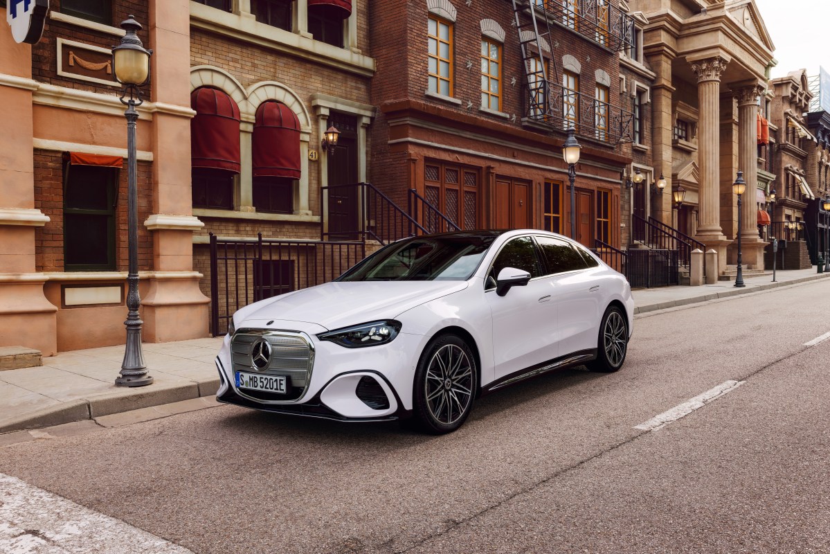 Mercedes-Benz Classe C 400 4Matic EQ