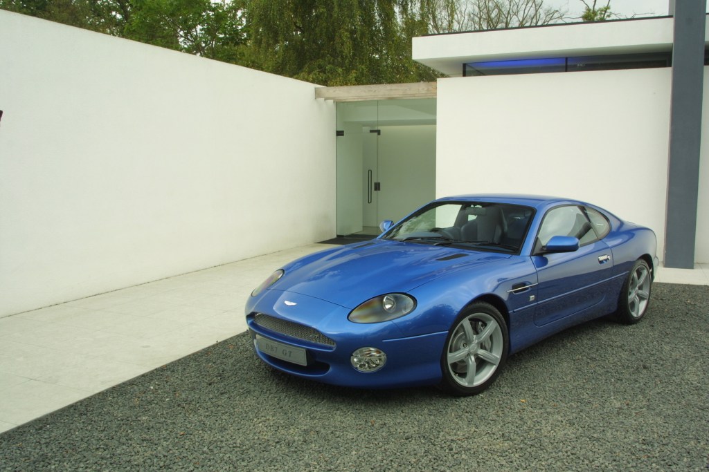 Aston Martin DB7 GT