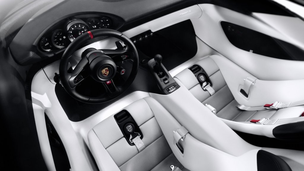 Porsche Mission S