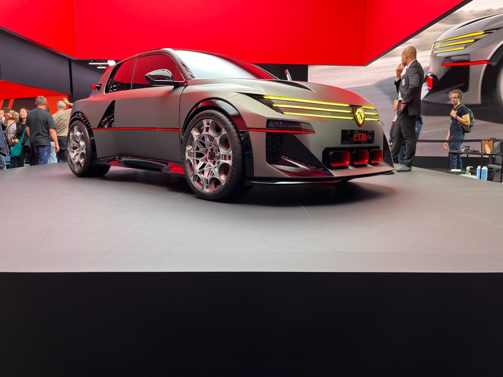 Mondial de l’Auto Paris 2026 - Peugeot E-T16 Concept